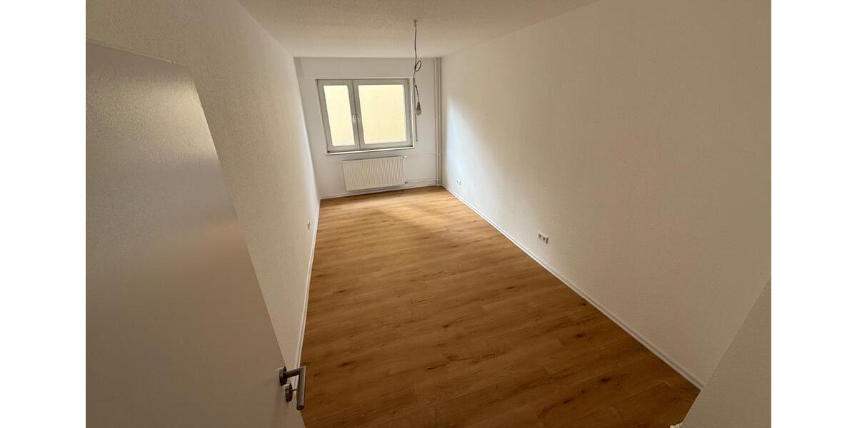 Hochparterre Frankfurt am Main Nordend West - 3 Zimmer, 65 m&sup2;, 1.850&euro; | Angebot:25985035