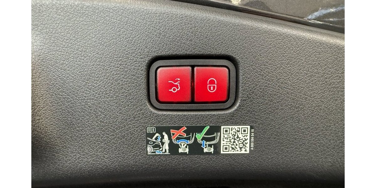 Mercedes-Benz CLE 300 4M Coupé AMG PREMIUM-DISTRONIC-PANO-360 6.721 km 57.789 &euro; Groß-Umstadt 64823