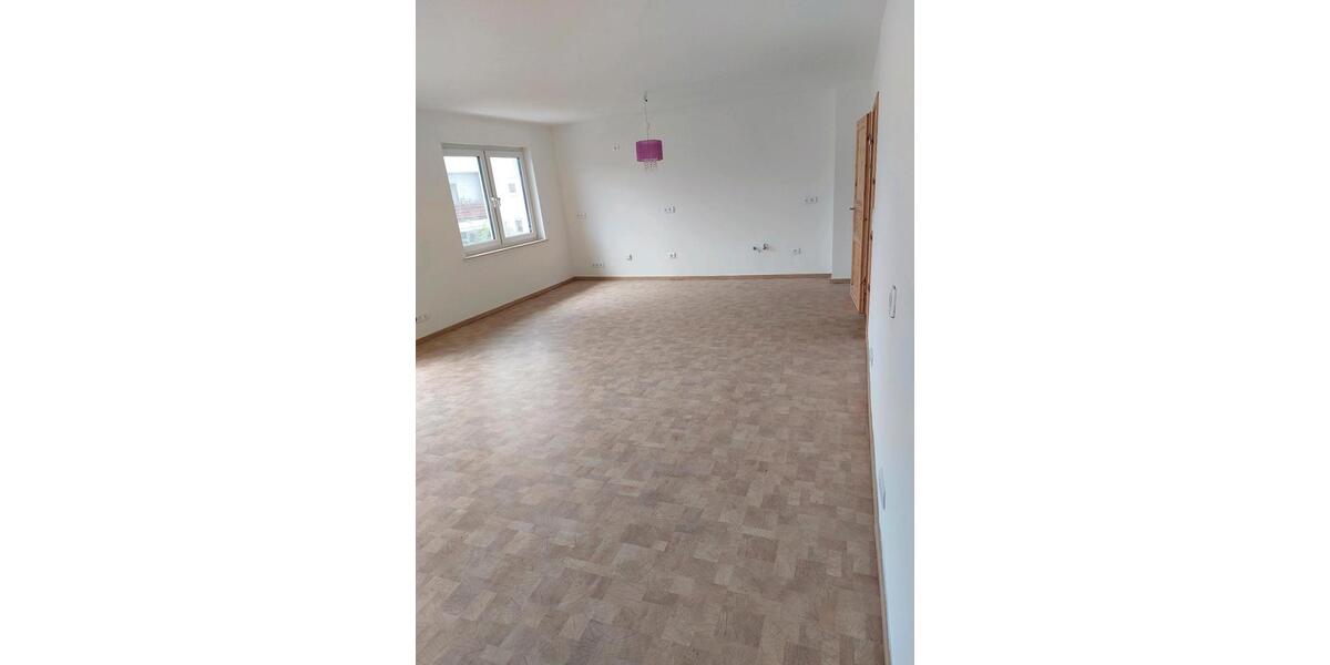Mehrfamilienhaus, Wohnhaus Karlstein am Main - 4 Zimmer, 105 m&sup2;, 1.200&euro; | Angebot:25963064