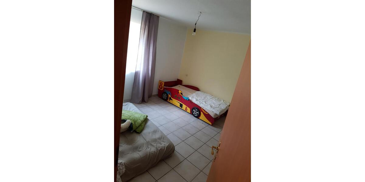 Etagenwohnung Aschaffenburg Damm - 4 Zimmer, 102 m&sup2;, 900&euro; | Angebot:26413579