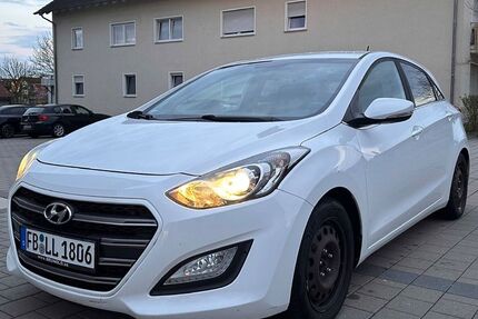 Hyundai i30 200.000 km 6.290 &euro; Altenstadt 63674
