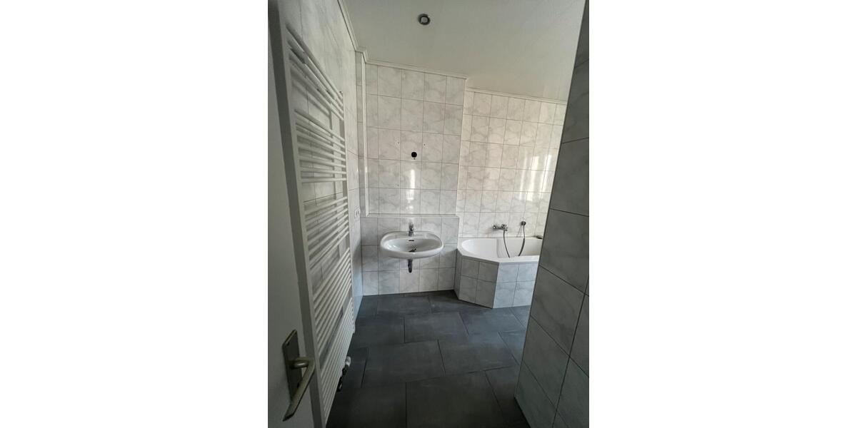 Einfamilienhaus Münster (Hessen) - 9 Zimmer, 180 m&sup2;, 2.450&euro; | Angebot:20612194