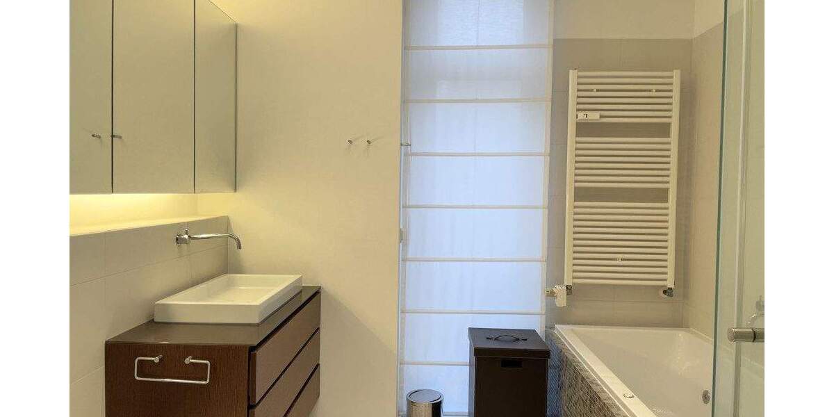 Etagenwohnung Frankfurt am Main Westend-Süd - 3 Zimmer, 118 m&sup2;, 3.350&euro; | Angebot:25769238