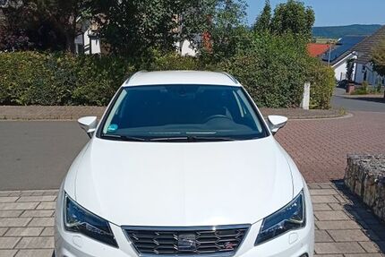 Seat Leon 88.900 km 15.990 &euro; Budingen 63654