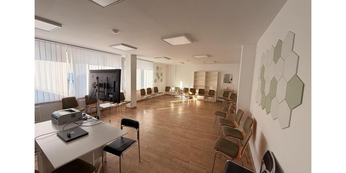 Gewerbeobjekt Bad Homburg vor der Höhe Berliner Siedlung/Gartenfeld - 15&euro; | Angebot:25893624