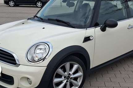 Mini One 131.000 km 5.250 &euro; Bad Soden am Taunus, Stadt 65812