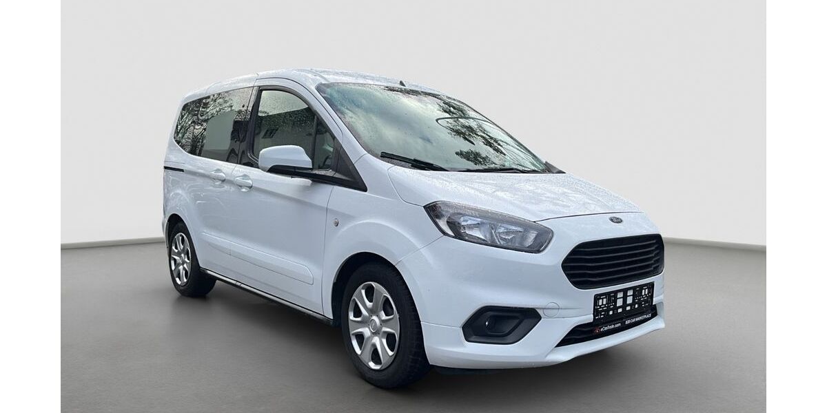 Ford Tourneo Courier 103.700 km 10.999 &euro; Münster/Hessen 64839