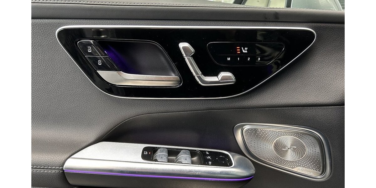 Mercedes-Benz GLC 300 4M AMG PREMIUM + DISTRONIC-PANORAMA-19´´ 8.479 km 58.280 &euro; Groß-Umstadt 64823