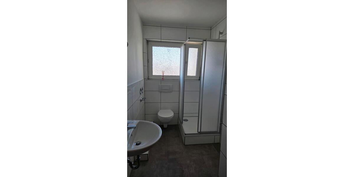 Etagenwohnung Frankfurt am Main Niederrad - 3 Zimmer, 100 m&sup2;, 1.580&euro; | Angebot:27618641