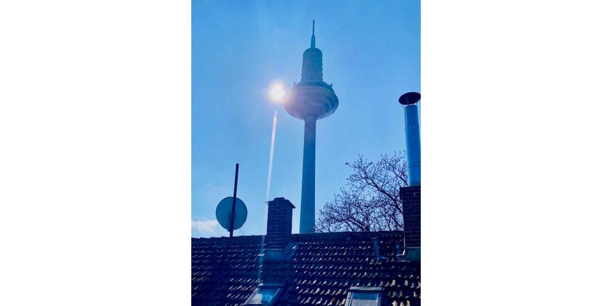 Dachgeschoßwohnung Frankfurt am Main Ginnheim - 2 Zimmer, 57 m&sup2;, 1.165&euro; | Angebot:25648822