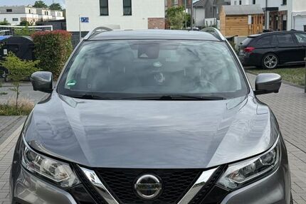 Nissan Qashqai 147.000 km 12.000 &euro; Hanau 63457