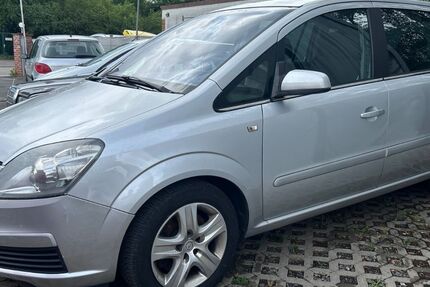 Opel Zafira 229.000 km 3.290 &euro; Mühlheim am Main 63165