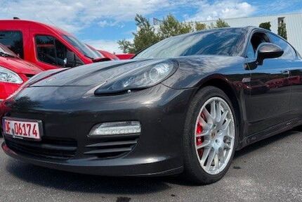 Porsche Panamera 259.000 km 19.490 &euro; Dreieich 63303