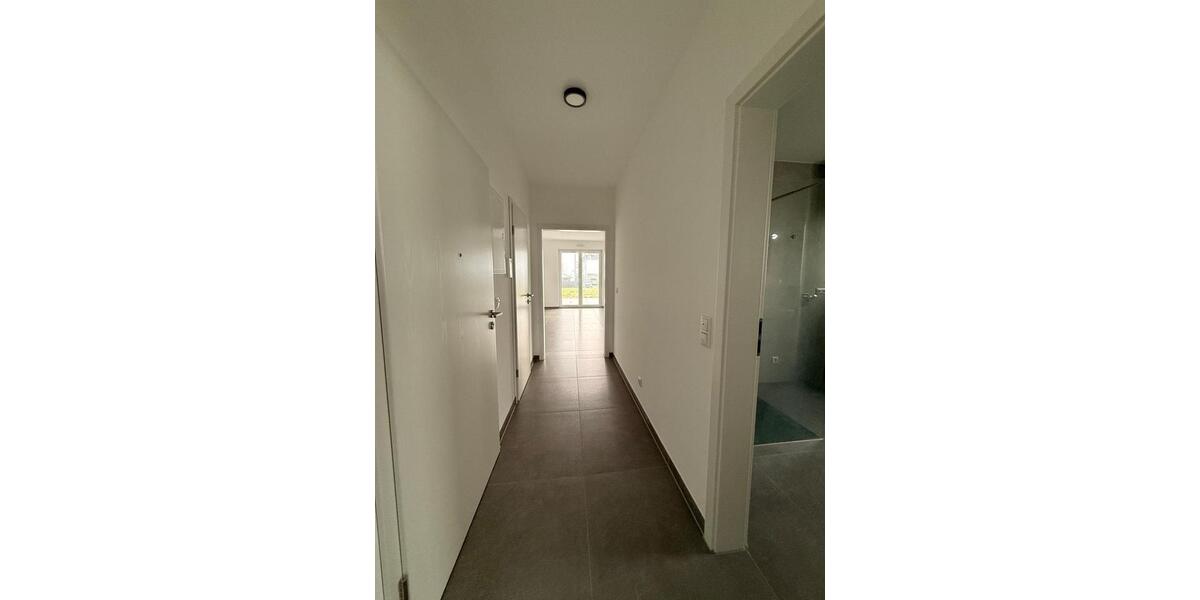 Erdgeschoßwohnung Offenbach am Main Bieber - 6 Zimmer, 188 m&sup2;, 2.800&euro; | Angebot:24534922