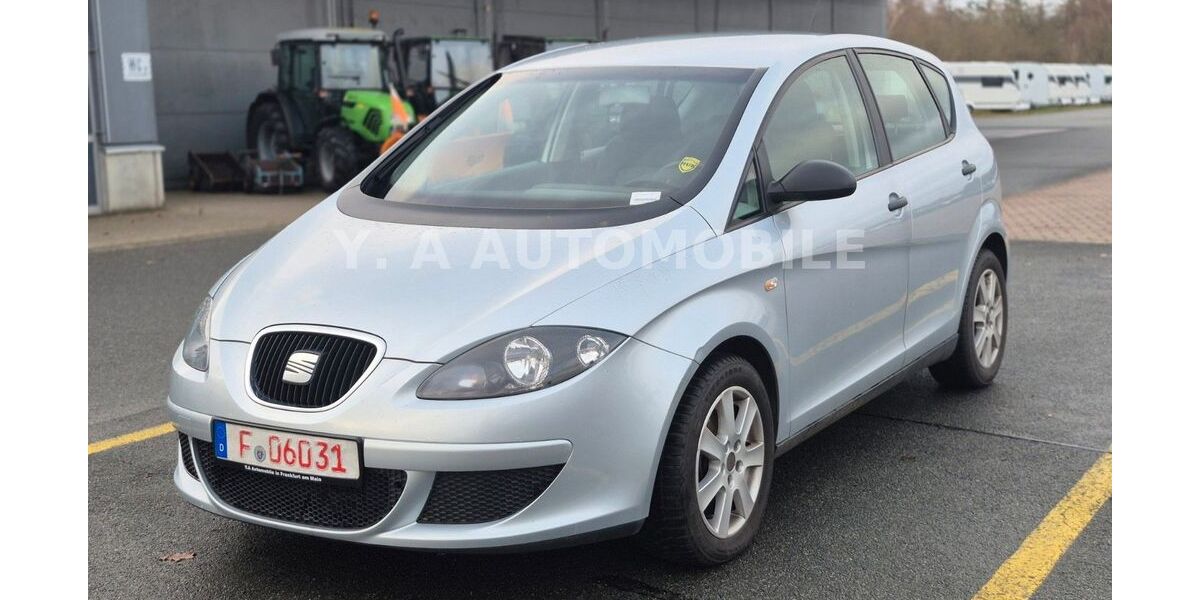 Seat Altea 100.000 km 6.450 &euro; Frankfurt am Main 65933