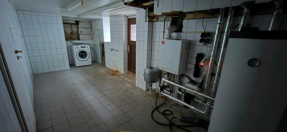 Einfamilienhaus Limeshain - 5 Zimmer, 187 m&sup2;, 370.000&euro; | Angebot:26342396