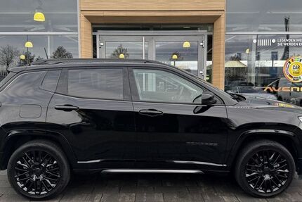 Jeep Compass 24.050 km 26.999 &euro; Aschaffenburg 63741
