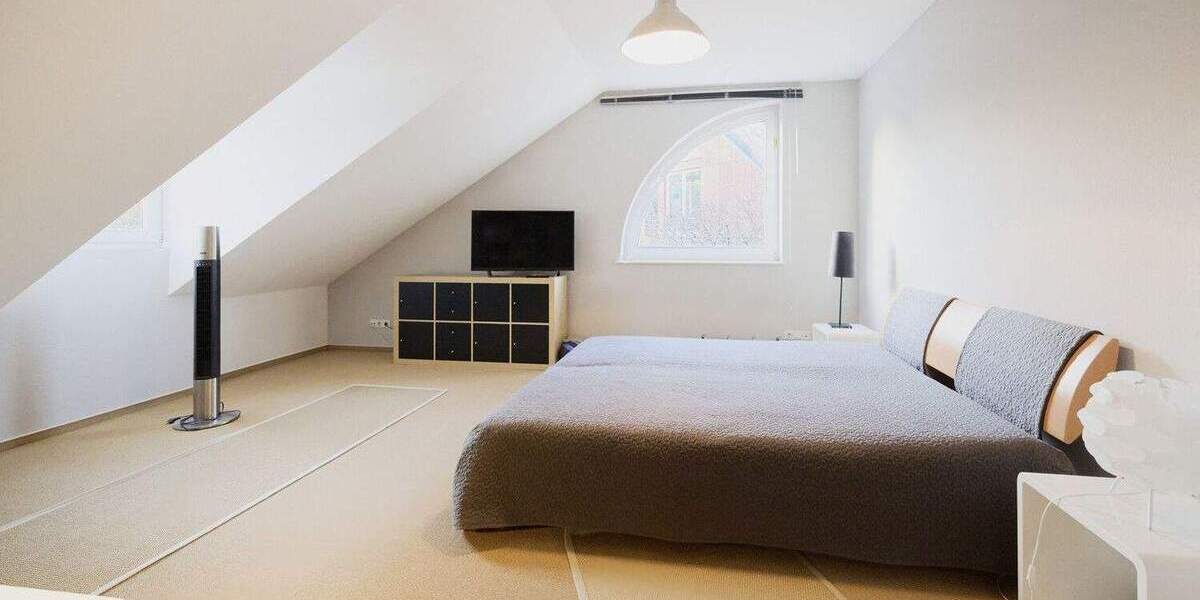 Einfamilienhaus Kronberg im Taunus Kronberg - 7 Zimmer, 197 m&sup2;, 1.595.000&euro; | Angebot:25698551