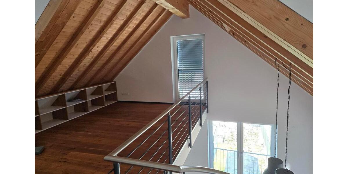 Dachgeschoßwohnung Seligenstadt - 4.5 Zimmer, 165 m&sup2;, 1.980&euro; | Angebot:27628523