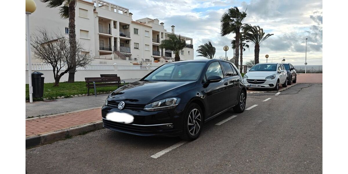 VW Golf 102.000 km 16.500 &euro; Frankfurt am Main 60439