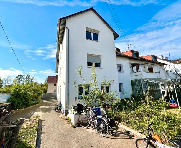 Mehrfamilienhaus, Wohnhaus Frankfurt am Main Sossenheim - 12 Zimmer, 313 m&sup2;, 4.500&euro; | Angebot:27618337