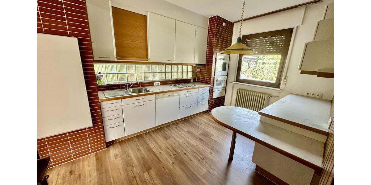 Etagenwohnung Hanau Kesselstadt - 3 Zimmer, 135 m&sup2;, 1.500&euro; | Angebot:26042751