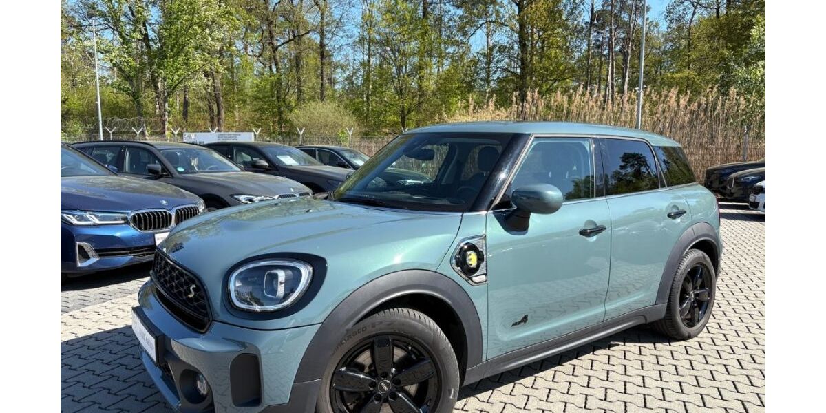 Mini Countryman SE (Cooper) 77.959 km 23.488 &euro; Rödermark 63322