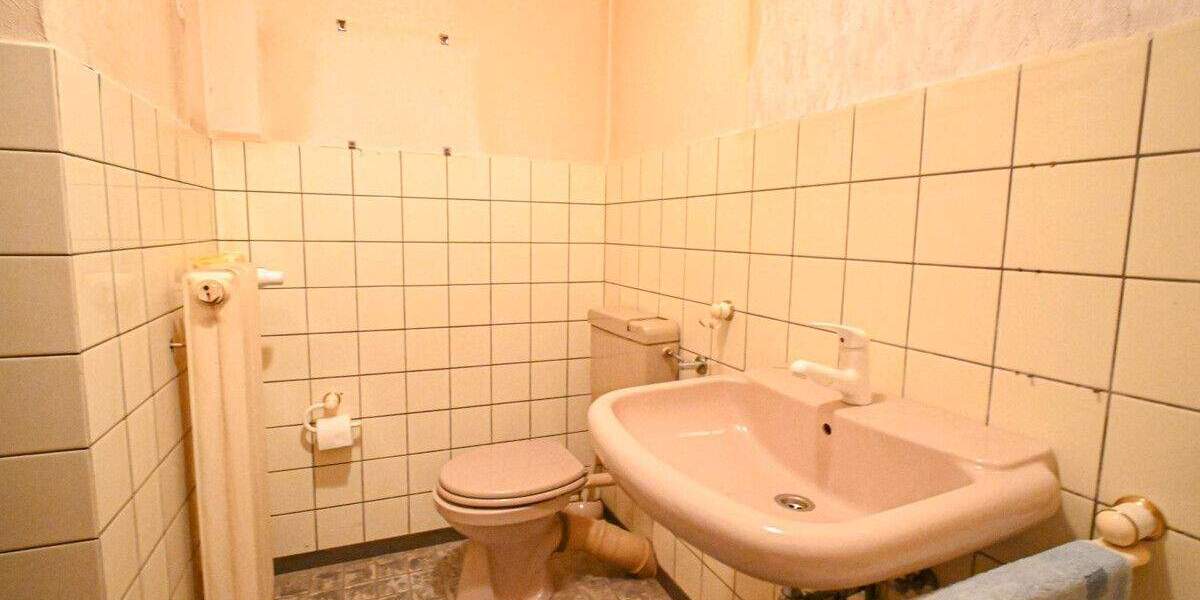 Einfamilienhaus Dieburg - 7 Zimmer, 105 m&sup2;, 379.000&euro; | Angebot:25693347