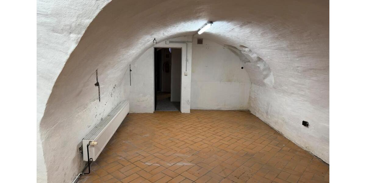 Gewerbeobjekt Steinbach (Taunus) - 450&euro; | Angebot:26623585