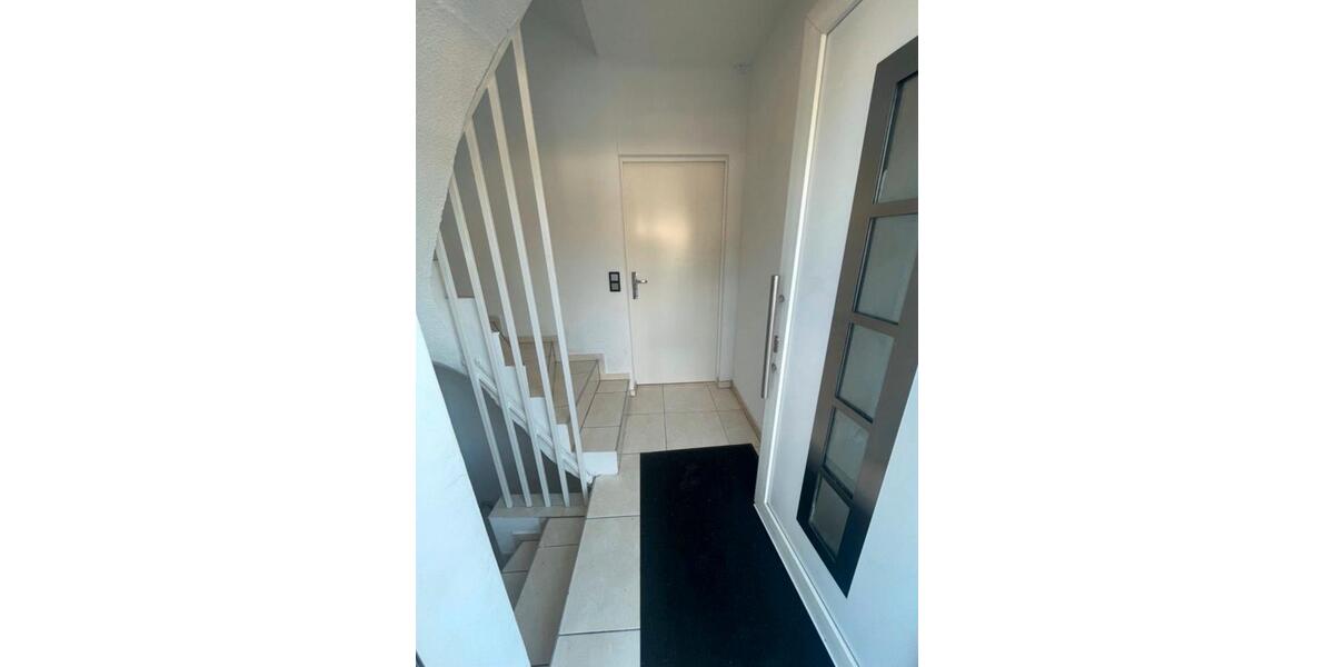 Erdgeschoßwohnung Frankfurt am Main Ostend - 1 Zimmer, 33 m&sup2;, 850&euro; | Angebot:26209850