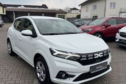 Dacia Sandero 1.200 km 13.799 &euro; Hanau 63452