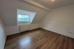 Dachgeschoßwohnung Gelnhausen - 3 Zimmer, 62 m&sup2;, 720&euro; | Angebot:24395400