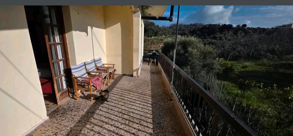 Einfamilienhaus Kronberg im Taunus - 2 Zimmer, 90 m&sup2;, 100.000&euro; | Angebot:27613148