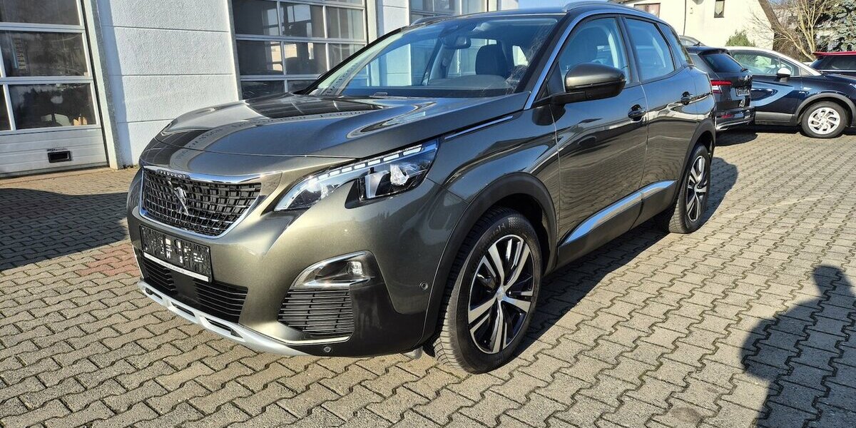 Peugeot 3008 1,2l Allure Navi, Rückfahrkamera, Parktronic 62.852 km 14.990 &euro; Rodgau 63110