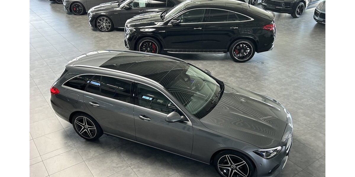 Mercedes-Benz C 200 T AVANTGARDE PANORAMA-STANDHEIZUNG-AHK-18´ 10.850 km 40.990 &euro; Groß-Umstadt 64823