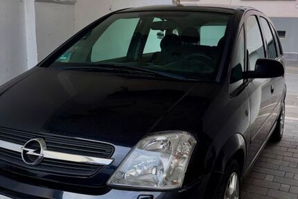 Opel Meriva 180.000 km 2.500 &euro; Bad Nauheim 61231