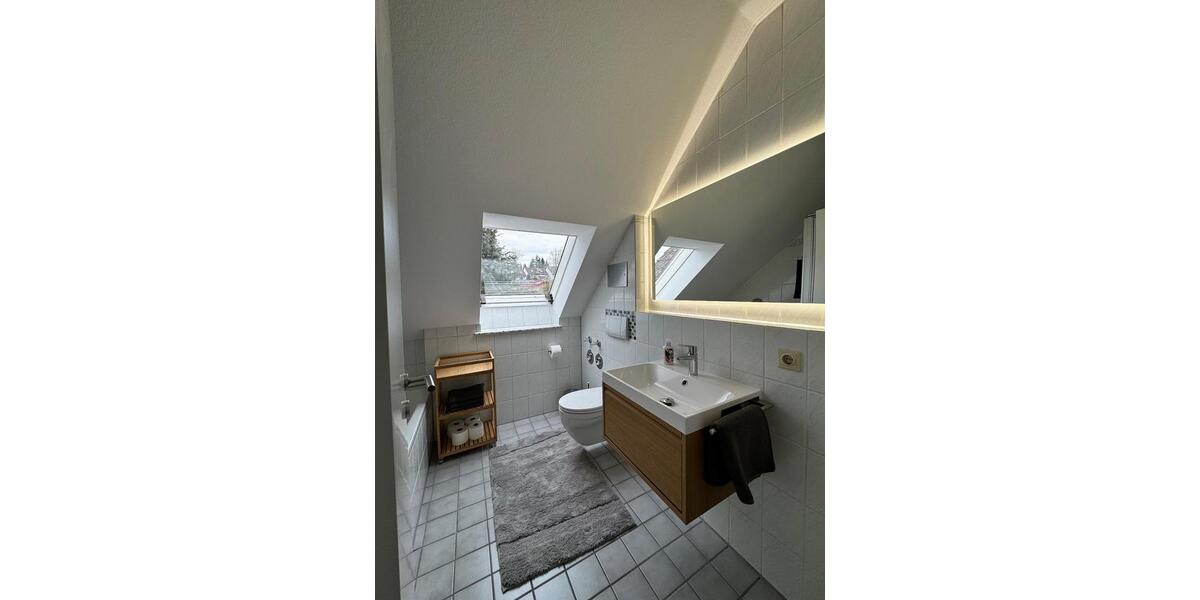 Etagenwohnung Aschaffenburg Damm - 2 Zimmer, 67 m&sup2;, 1.750&euro; | Angebot:25925038