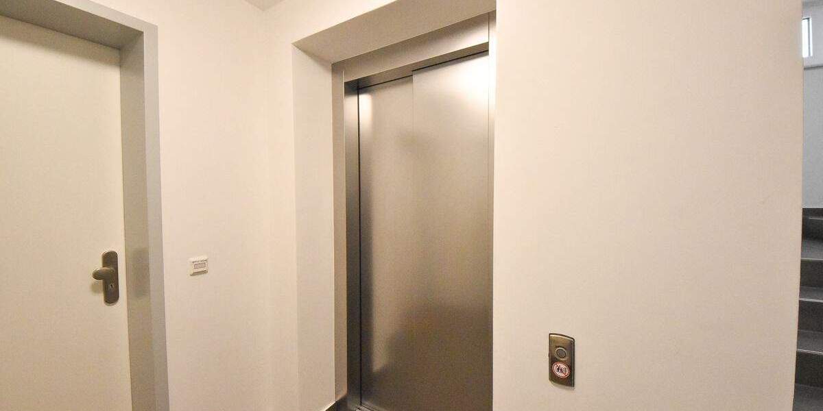 Etagenwohnung Rödermark Ober-Roden - 2 Zimmer, 91 m&sup2;, 1.018&euro; | Angebot:25879535