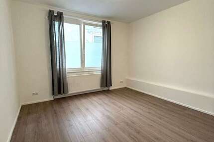 Wohnung Frankfurt am Main Unterliederbach - 3 Zimmer, 80 m&sup2;, 1.200&euro; | Angebot:25342197