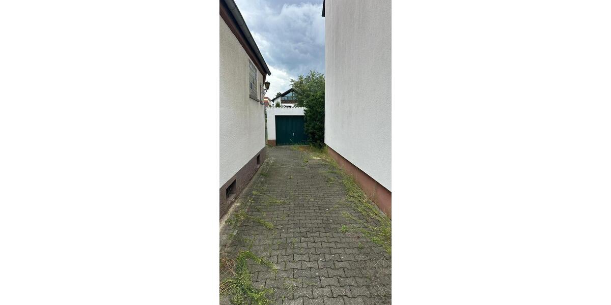 Etagenwohnung Kelsterbach - 4.5 Zimmer, 110 m&sup2;, 1.500&euro; | Angebot:27628761