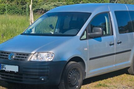 VW Caddy 196.000 km 7.450 &euro; Offenbach 63065