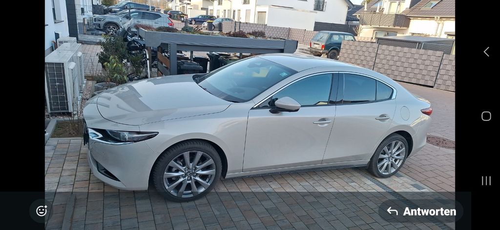 Mazda 3 3.550 km 22.999 &euro; Neuberg 63543