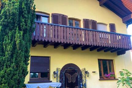 Haus Offenbach am Main Bieber - 8 Zimmer, 200 m&sup2;, 1.135.000&euro; | Angebot:24755342