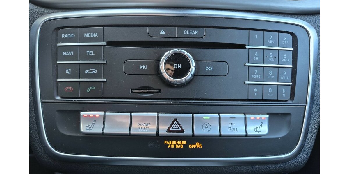 Mercedes-Benz CLA 200 Shooting Brake AMG Line Panoramadach, Rück 102.333 km 17.290 &euro; Rodgau 63110