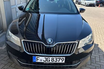 Skoda Superb 137.000 km 15.999 &euro; Frankfurt am Main 60437