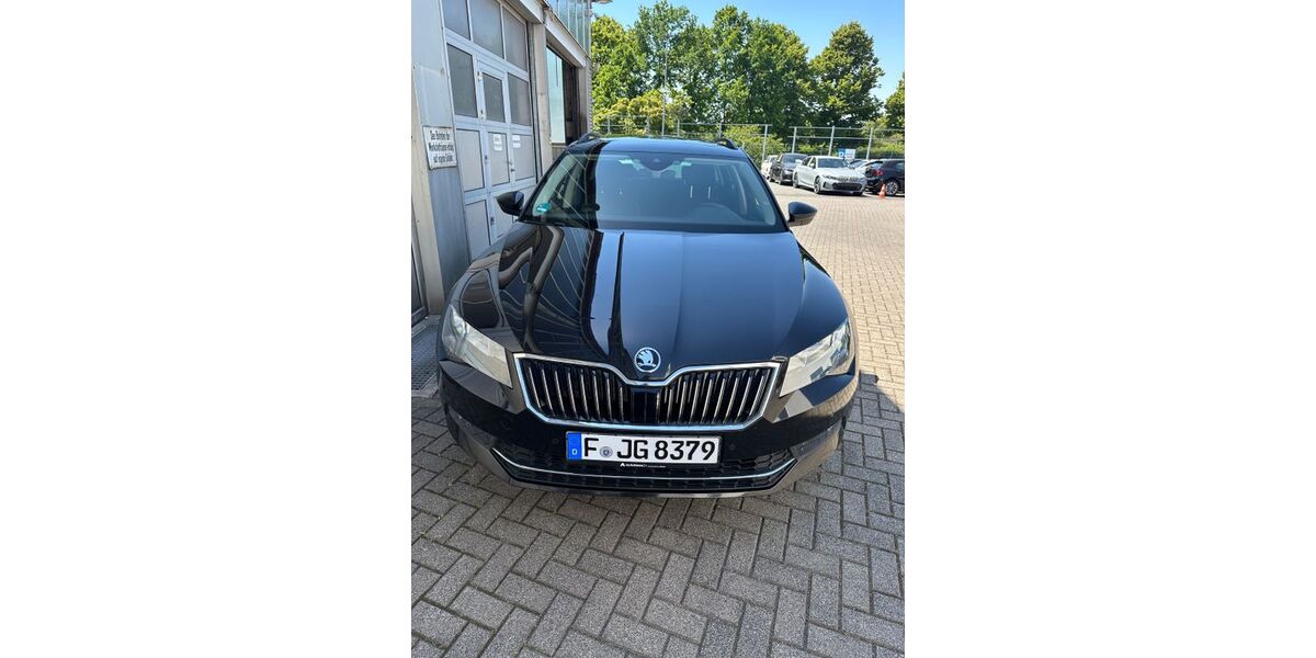 Skoda Superb 137.000 km 15.999 &euro; Frankfurt am Main 60437