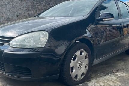 VW Golf 165.000 km 1.800 &euro; Hanau 63457