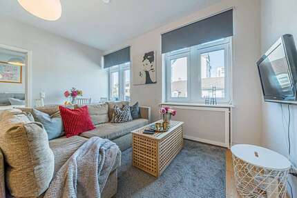 Wohnung Bad Homburg Bad Homburg v. d. Höhe - 3 Zimmer, 70 m&sup2;, 2.200&euro; | Angebot:22533711