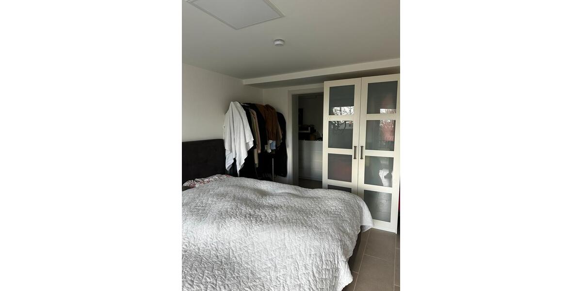 Etagenwohnung Frankfurt am Main Niederrad - 2.5 Zimmer, 70 m&sup2;, 1.290&euro; | Angebot:25999899