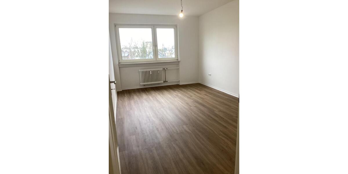 Etagenwohnung Offenbach am Main Bieberer Berg - 3.5 Zimmer, 70 m&sup2;, 861&euro; | Angebot:26003352